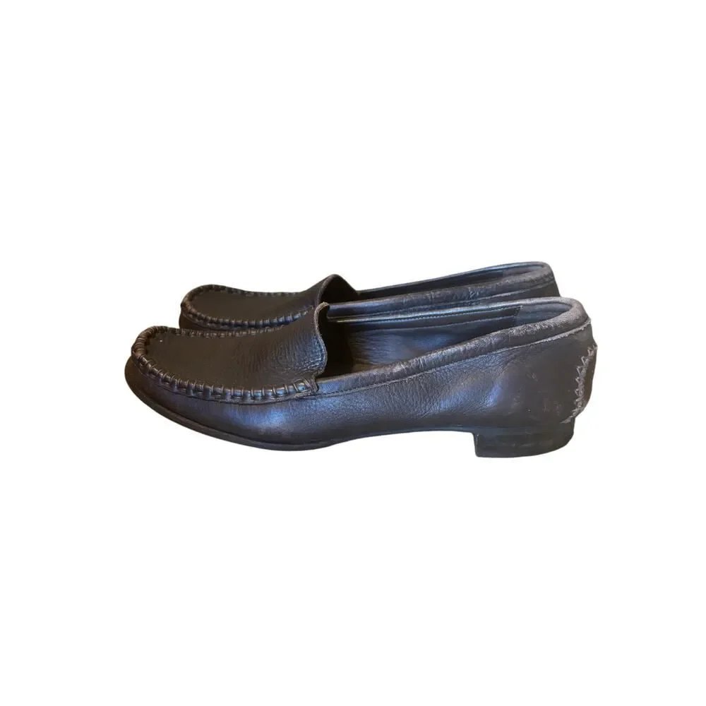 Bally women’s Italian Leather Loafers size 39.5 Italian, US size 9.5